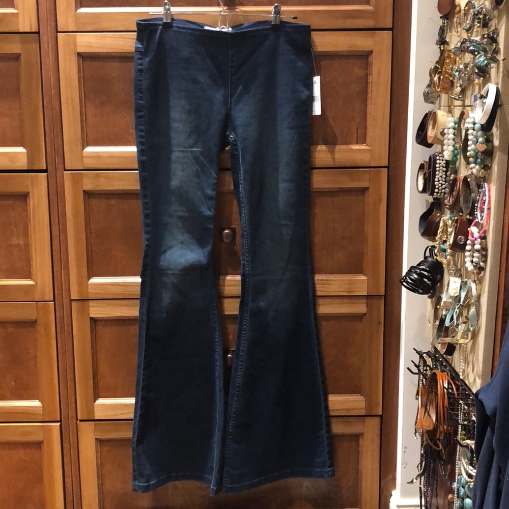 Free People Bell Bottoms size 27